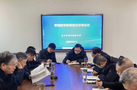 �о�ݰ����У���п��ý�ѧר���ӵ�